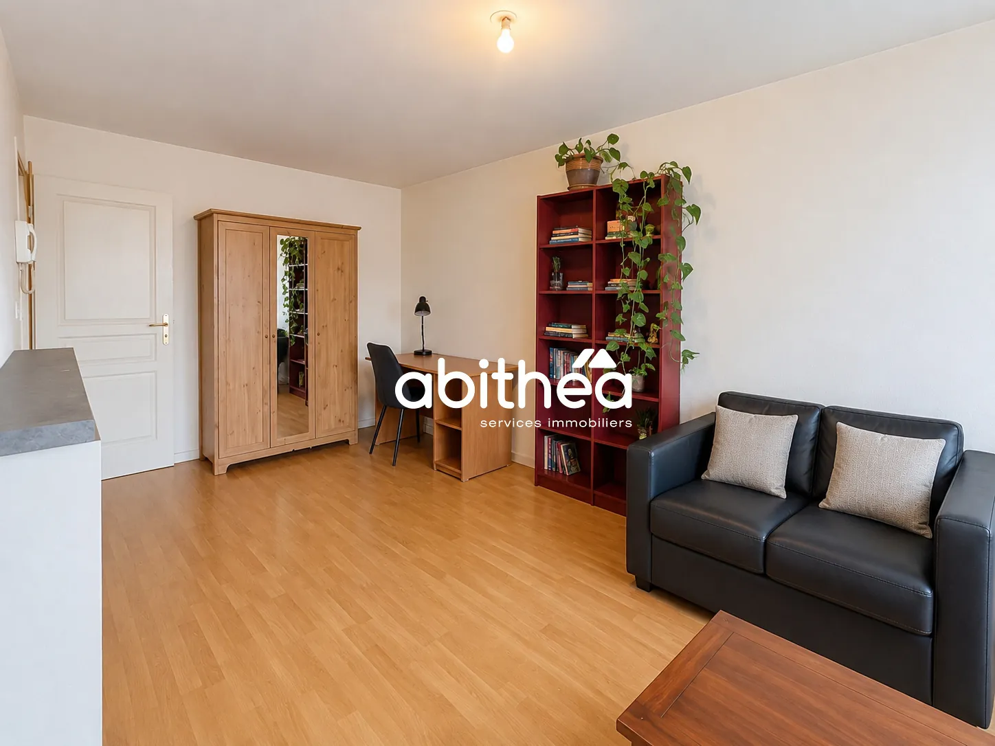 Appartement de 47 m² en hyper-centre d'Arras avec balcon et parking - Investissement locatif