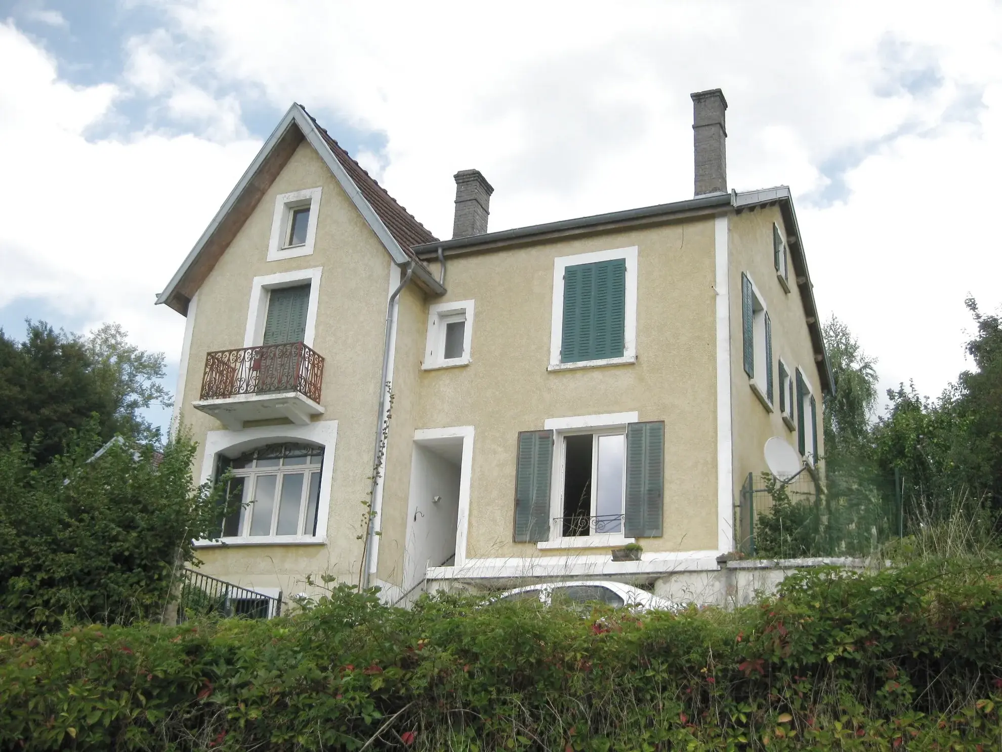 Maison de 144 m² avec grand terrain à Bourbonne-les-Bains