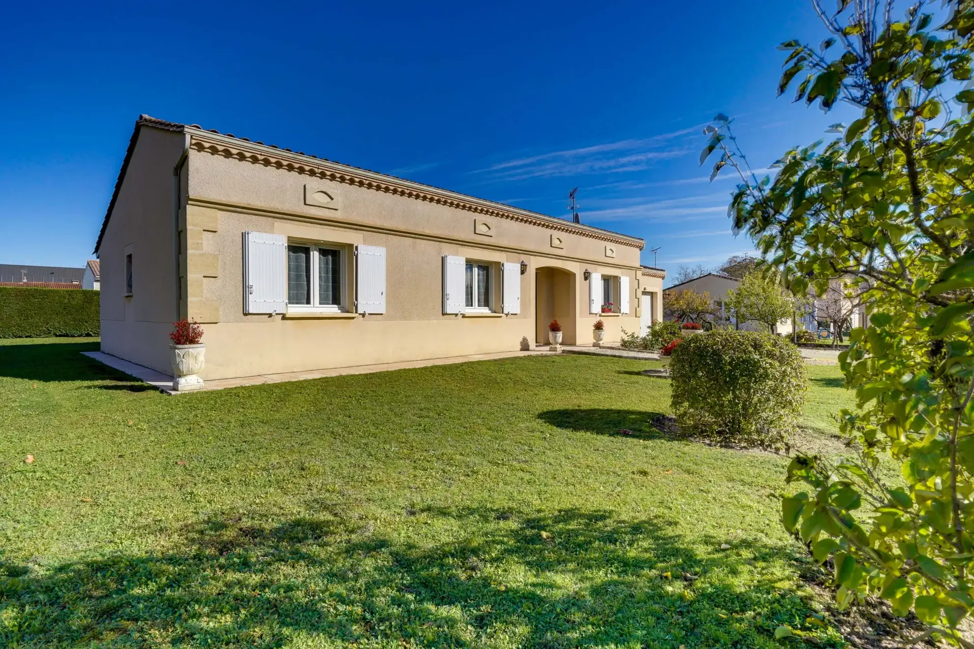 Maison 102m² avec garage et terrasse à Libourne, secteur Verdet