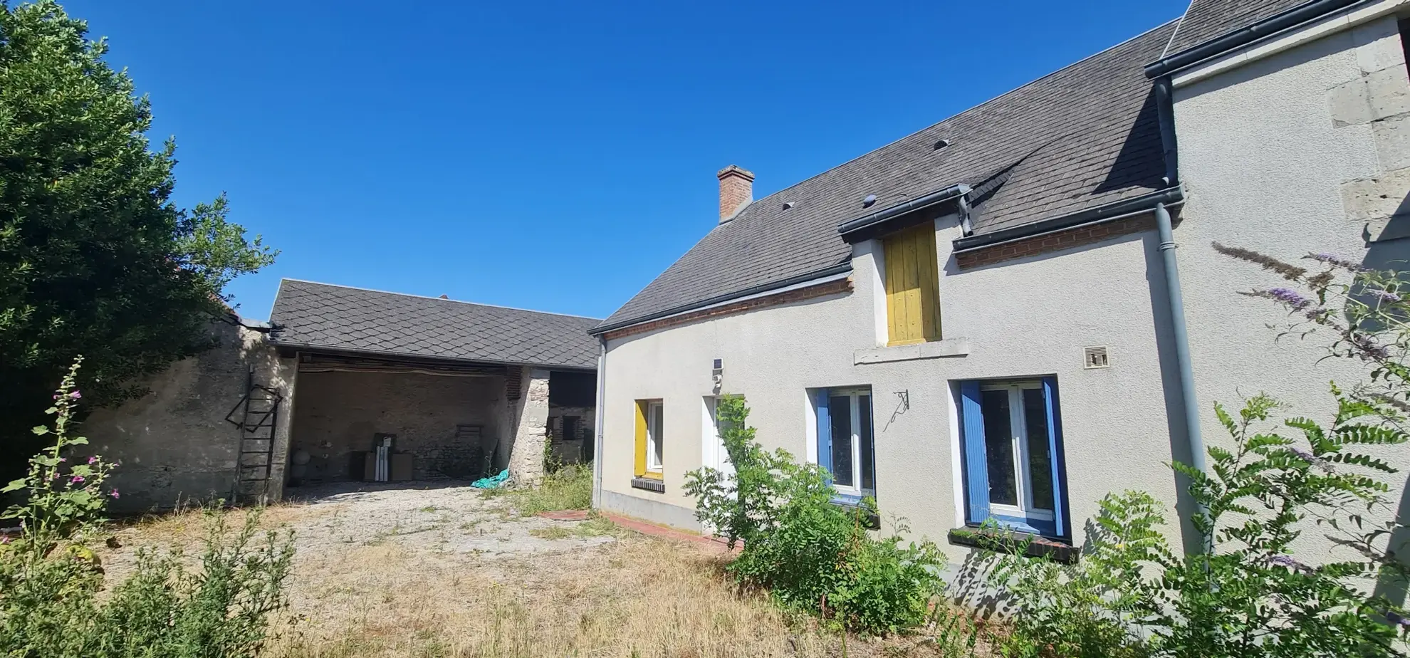 Maison à vendre à La Chapelle Saint-Mesmin - 3 chambres, grand terrain, chauffage gaz