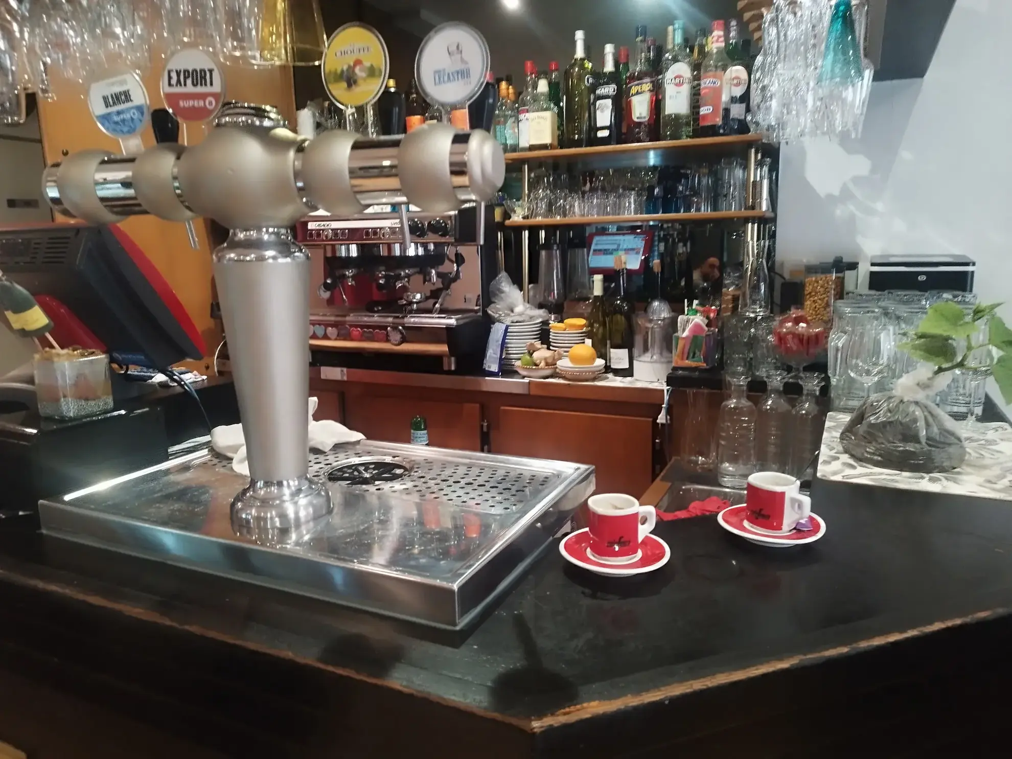 Fonds de commerce restaurant à Levallois-Perret avec 70 places et équipement complet