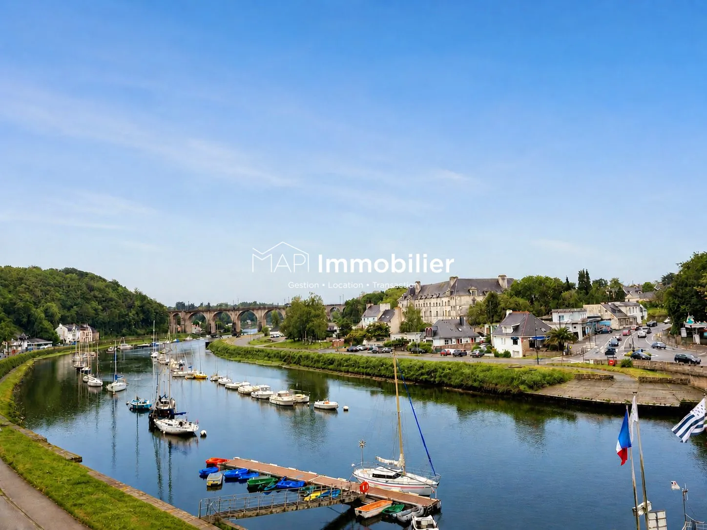 Grand appartement lumineux de 104 m² avec vue sur le Blavet à Hennebont