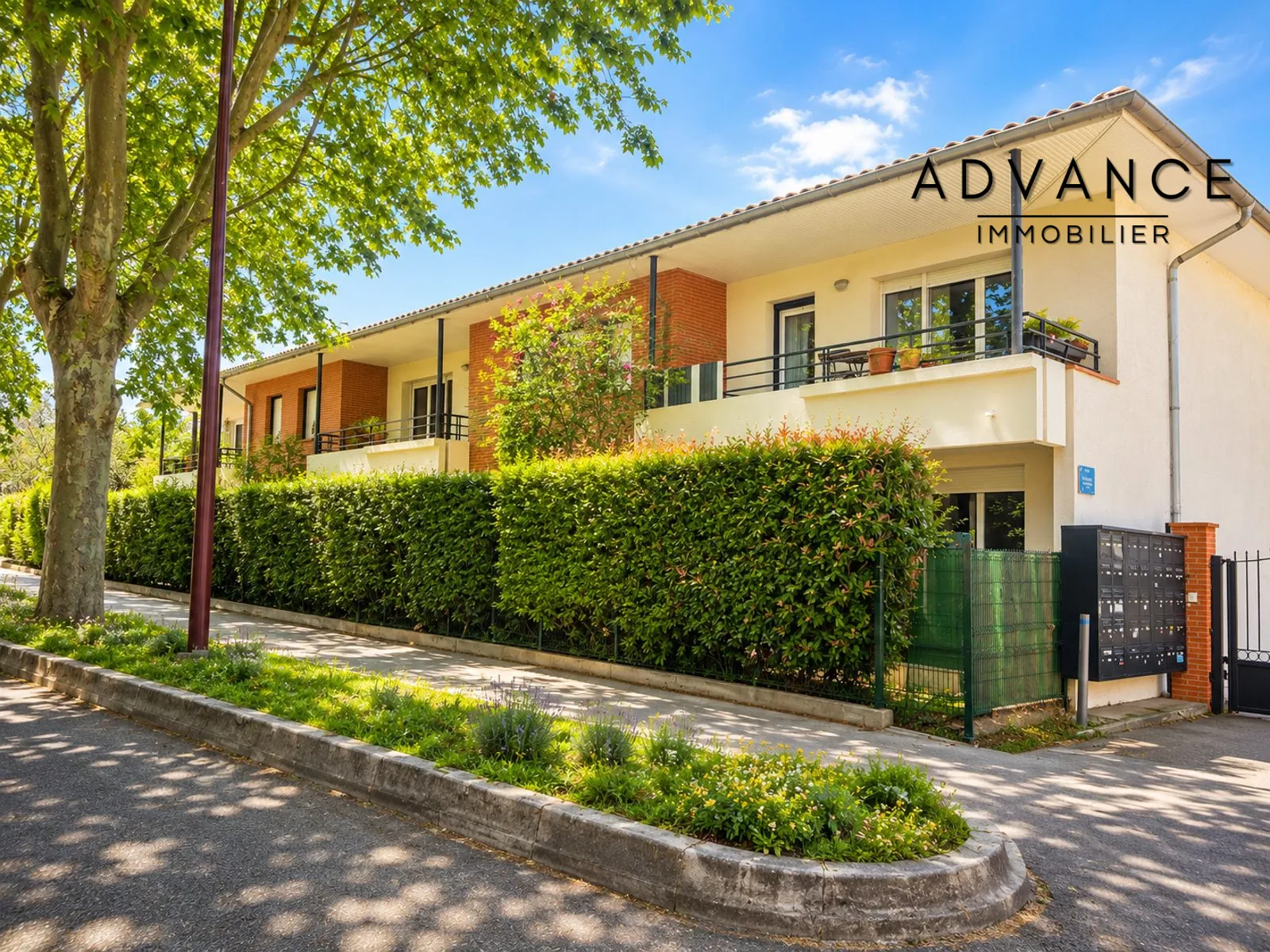 Appartement T3 avec piscine, terrasse et jardin à Saint-Orens-de-Gameville