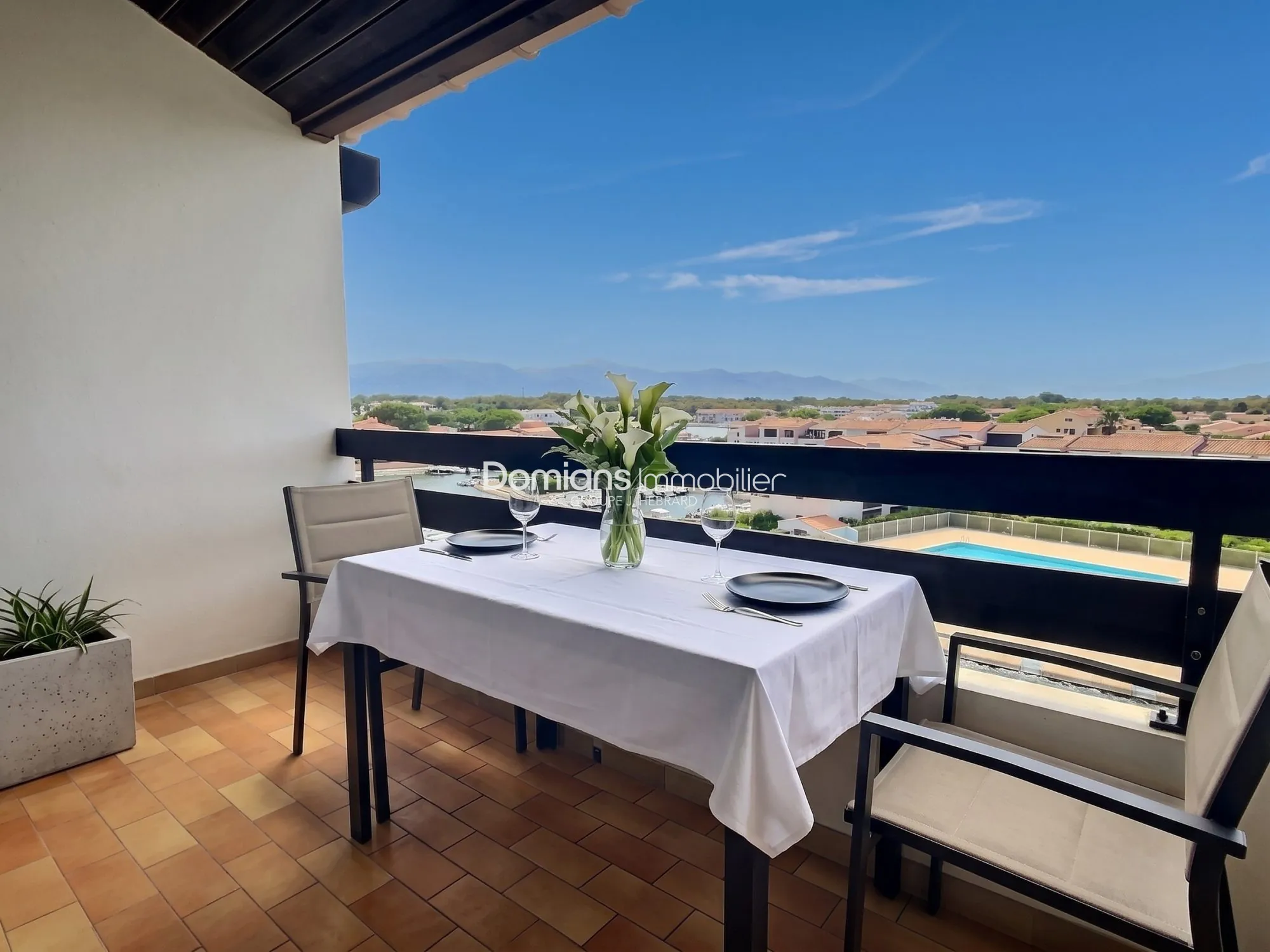 Appartement avec vue exceptionnelle à Saint-Cyprien en dernier étage