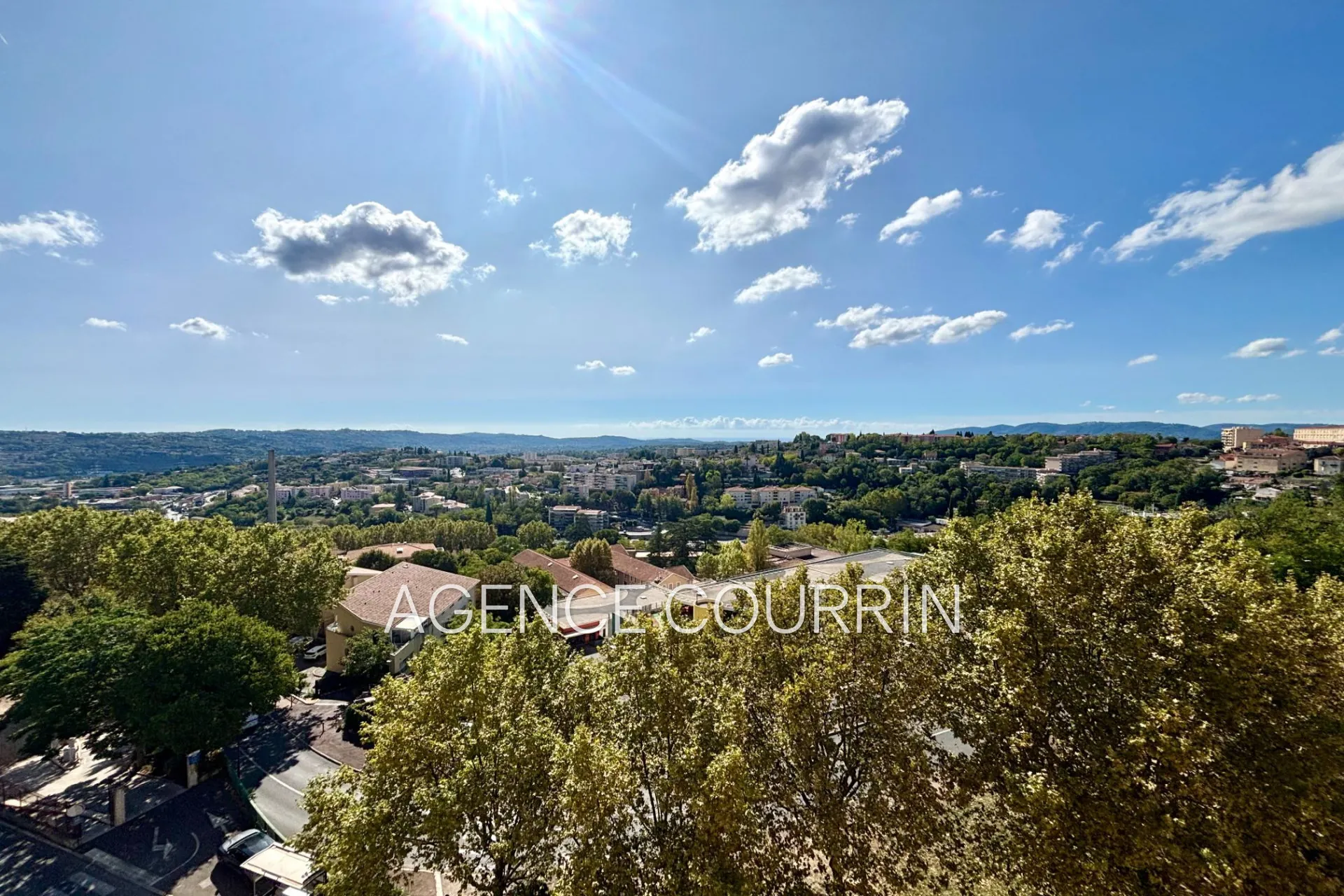 Achat appartement 2 pièces avec terrasse à Grasse, vue imprenable 