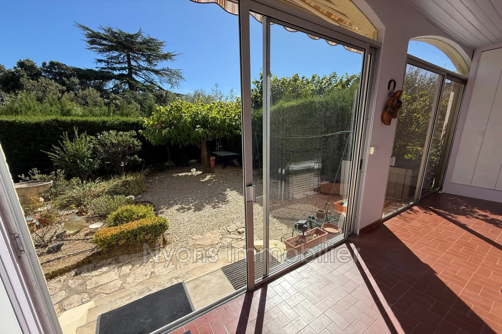 Appartement 3 pièces avec jardin et garage à Nyons