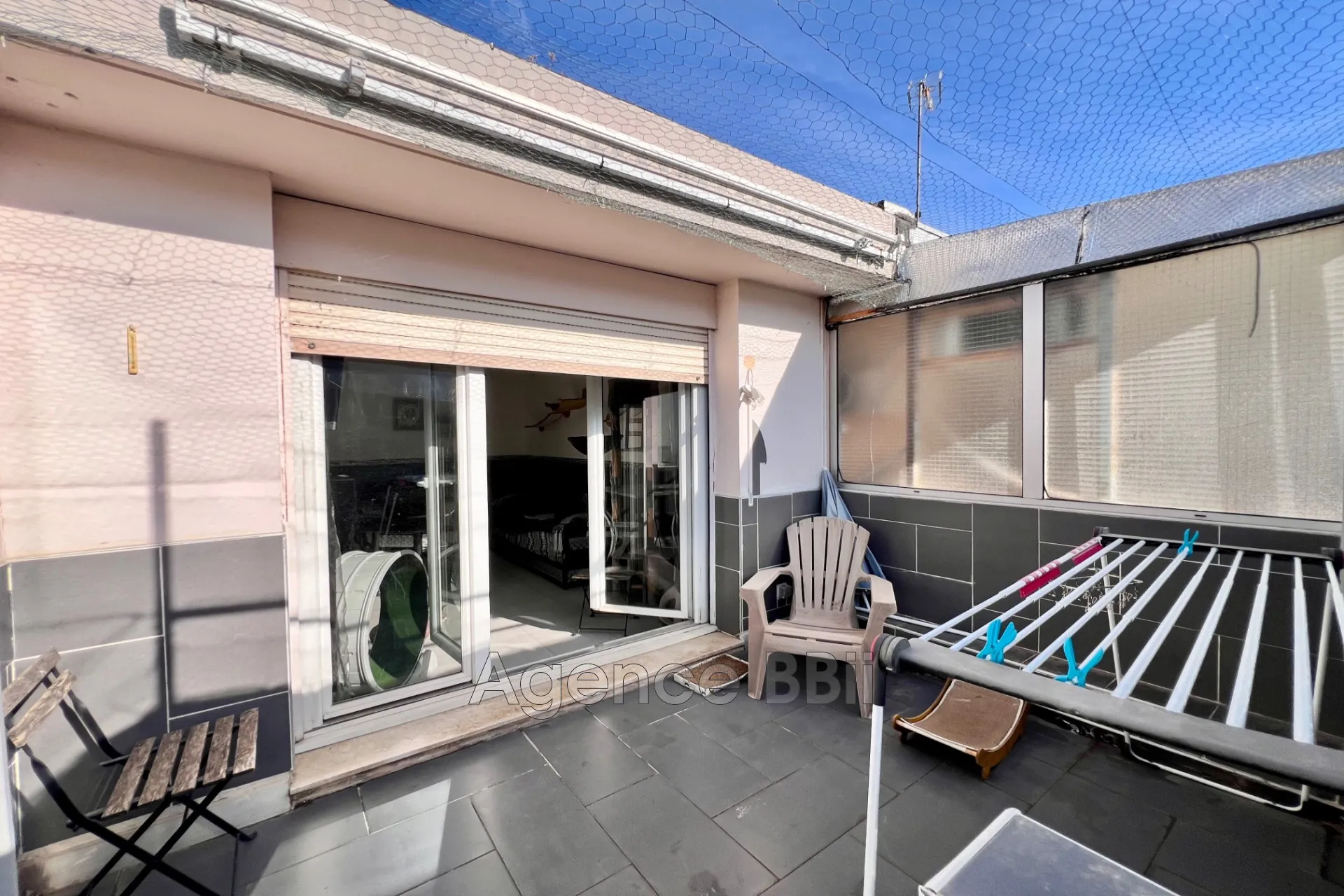Achat appartement 3 pièces de 65 m² avec terrasse et garage à Nice Ariane
