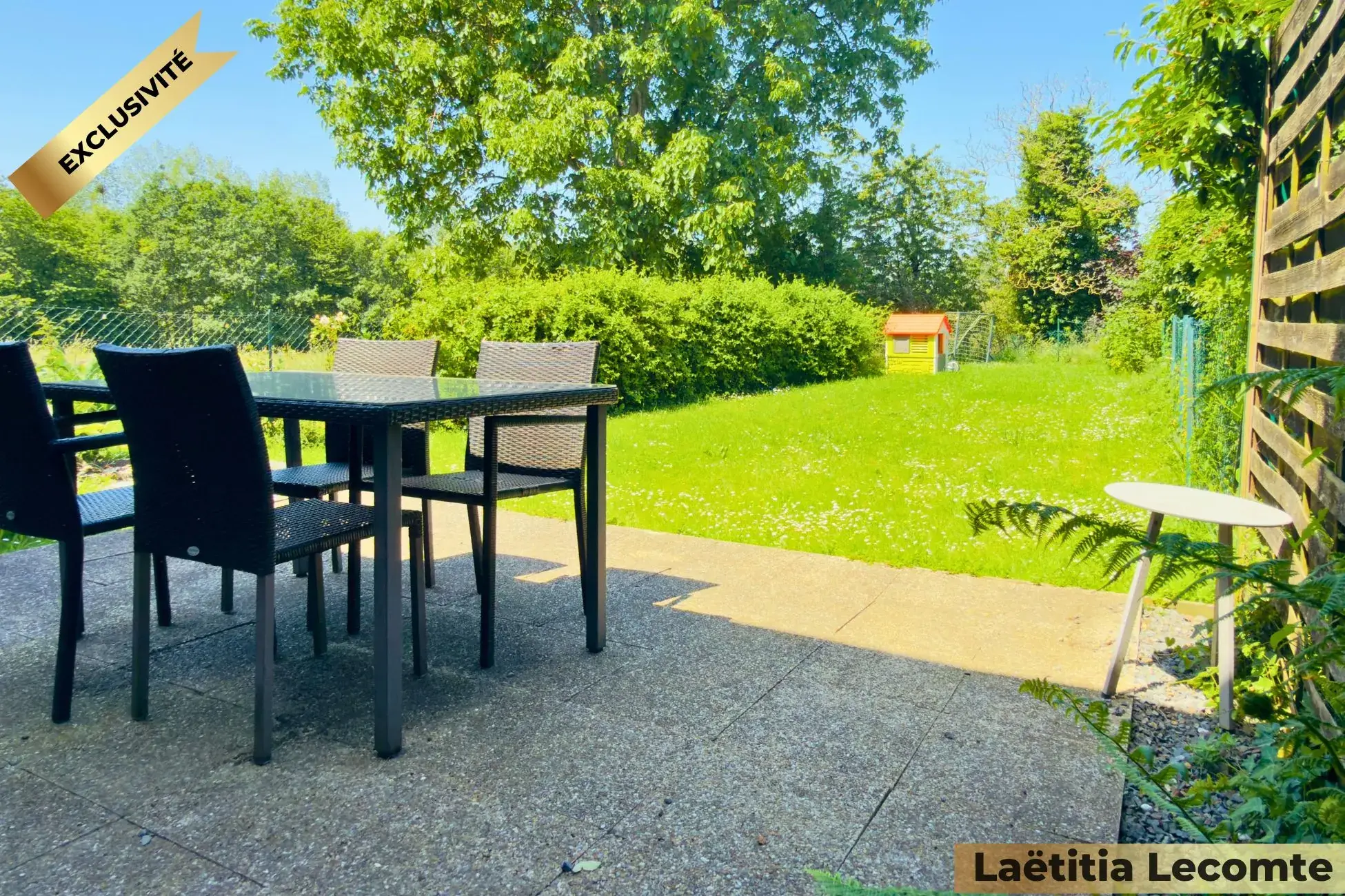 Maison de charme rénovée à St Aubin d'Aubigné avec jardin et mezzanines