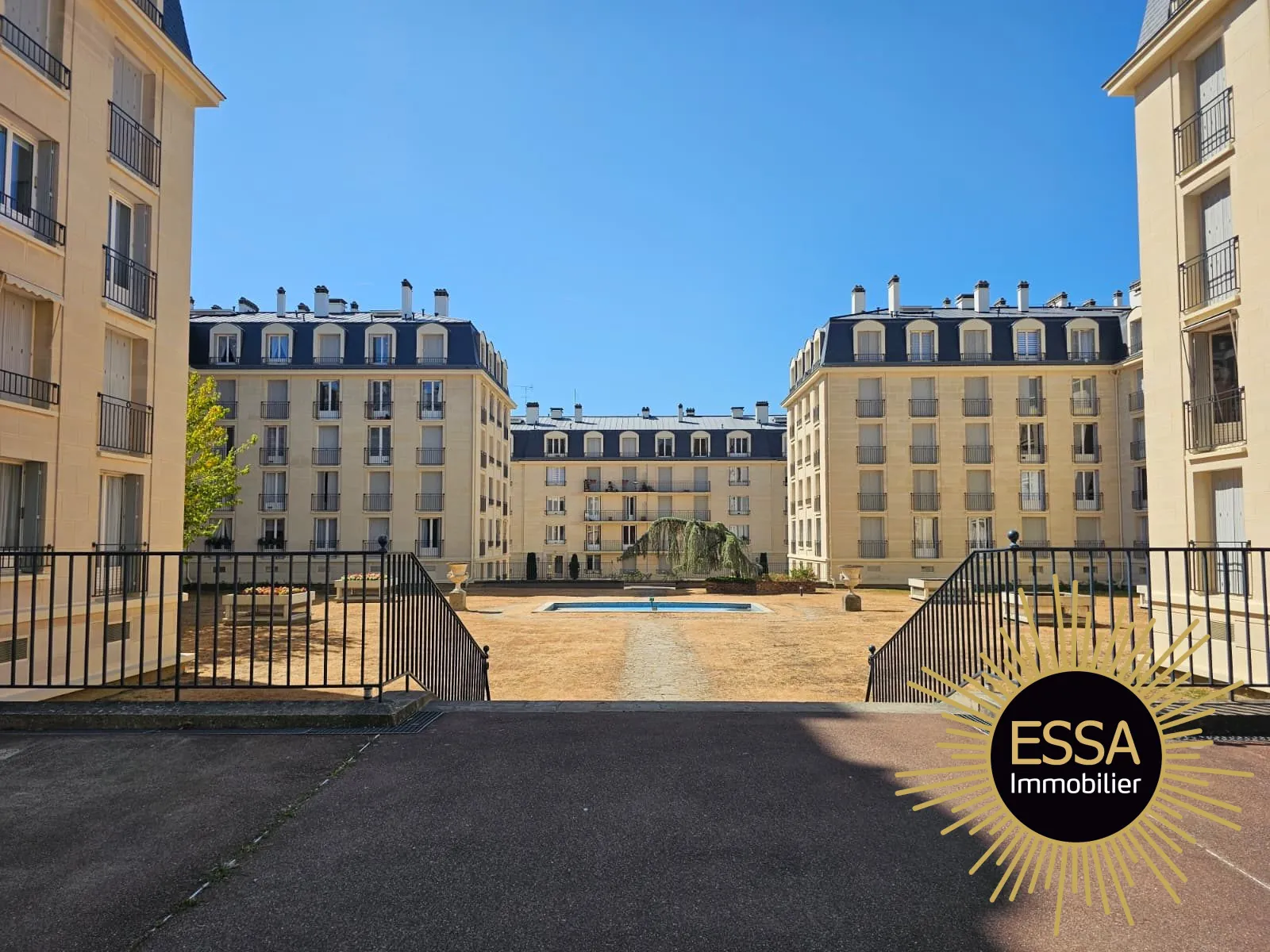 Appartement 2 pièces à Versailles Porchefontaine avec cave et sécurité