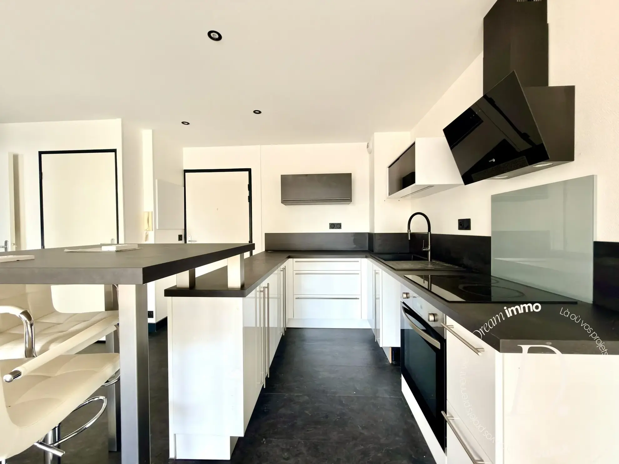 Appartement T2 rénové avec piscine et parking sécurisé à Saint-Paul-lès-Dax