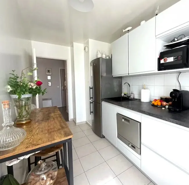 Belle appartement 3 pièces avec balcon, cave et parking à Andrésy - Denouval