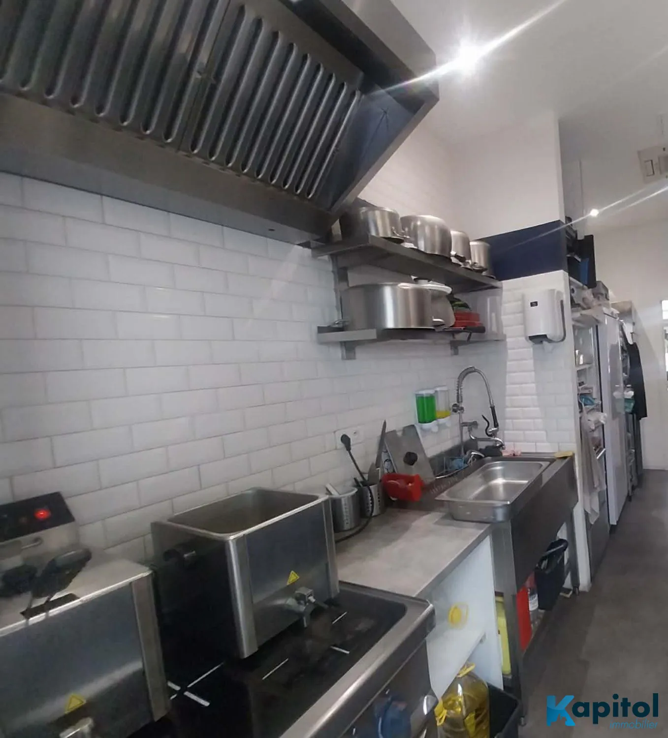 Fonds de commerce restaurant rapide à Paris 16 – Opportunité à saisir
