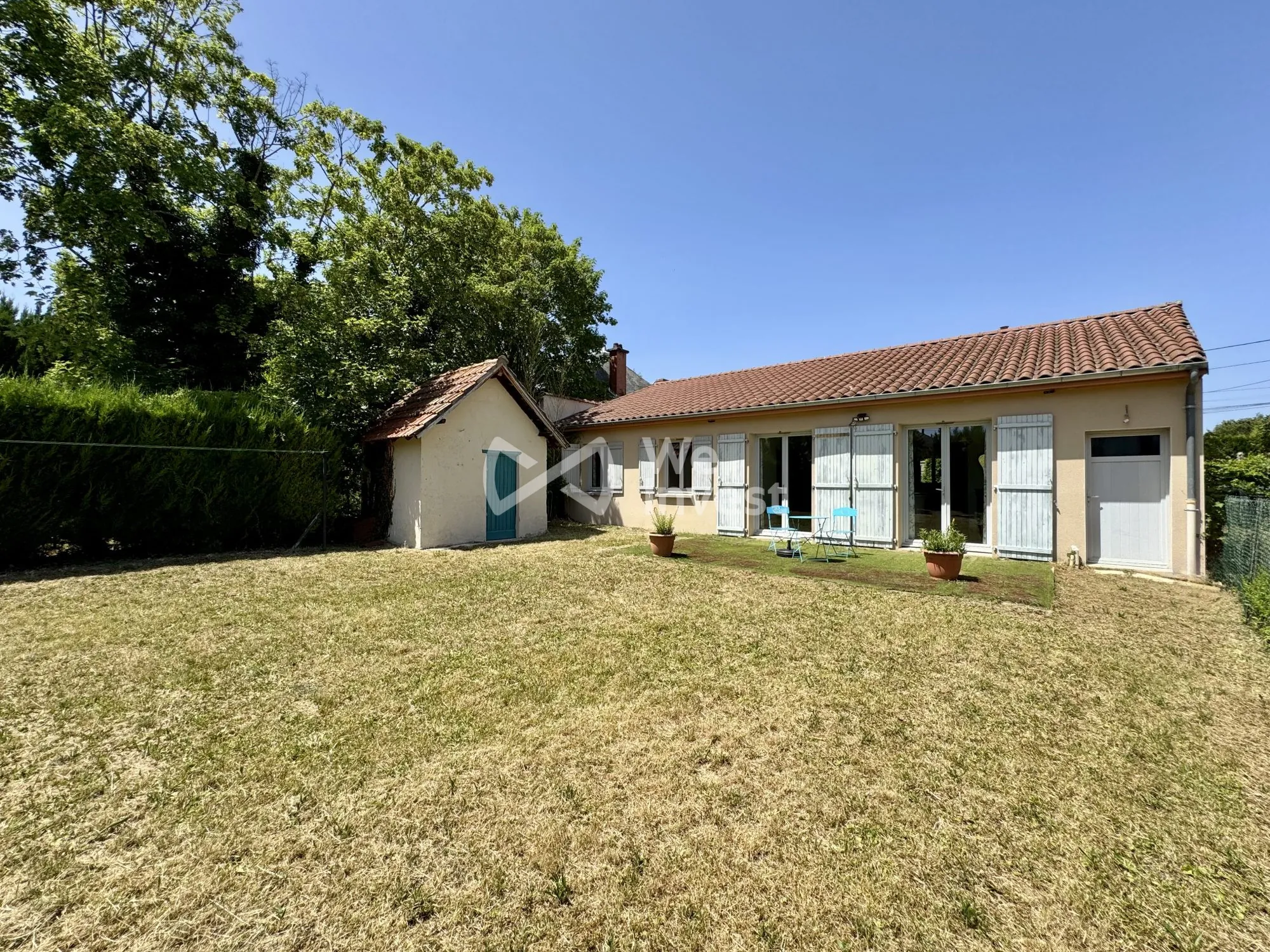 Maison de plain-pied lumineuse et bien isolée à Gannat de 95 m² avec garage et jardin