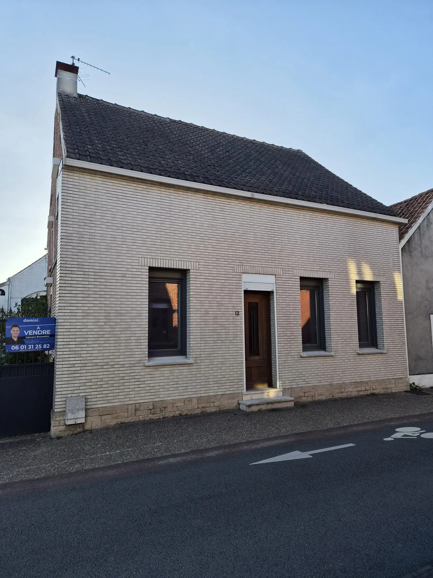 Maison à vendre à Quarouble avec grand potentiel, 110 m² habitable