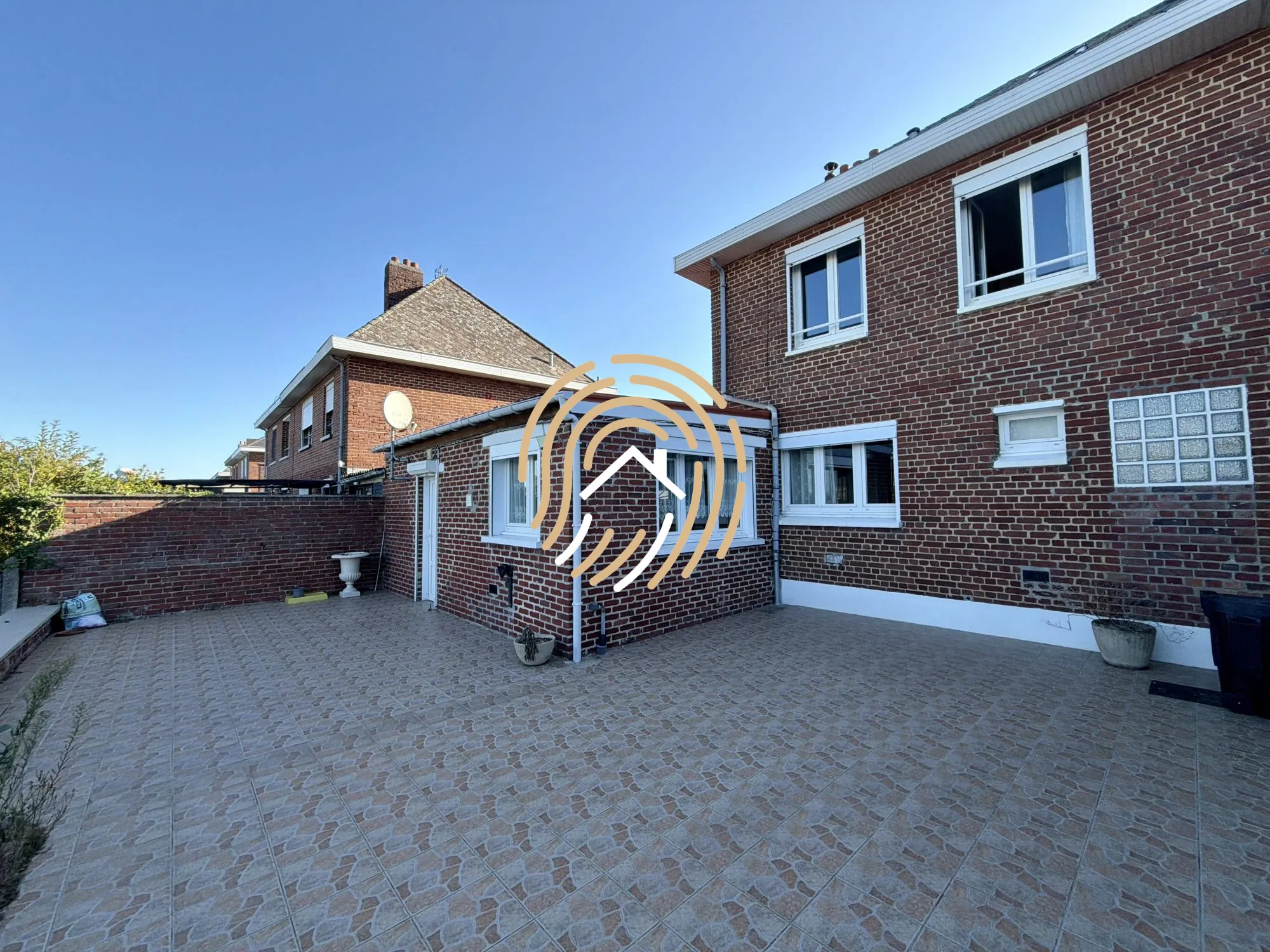 Maison à vendre à Abscon avec terrasse, jardin et potentiel d'évolution