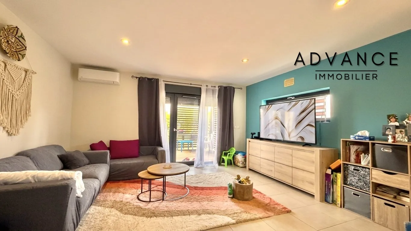 Appartement T3 avec jardin privé à vendre à Lespinasse – Résidence récente