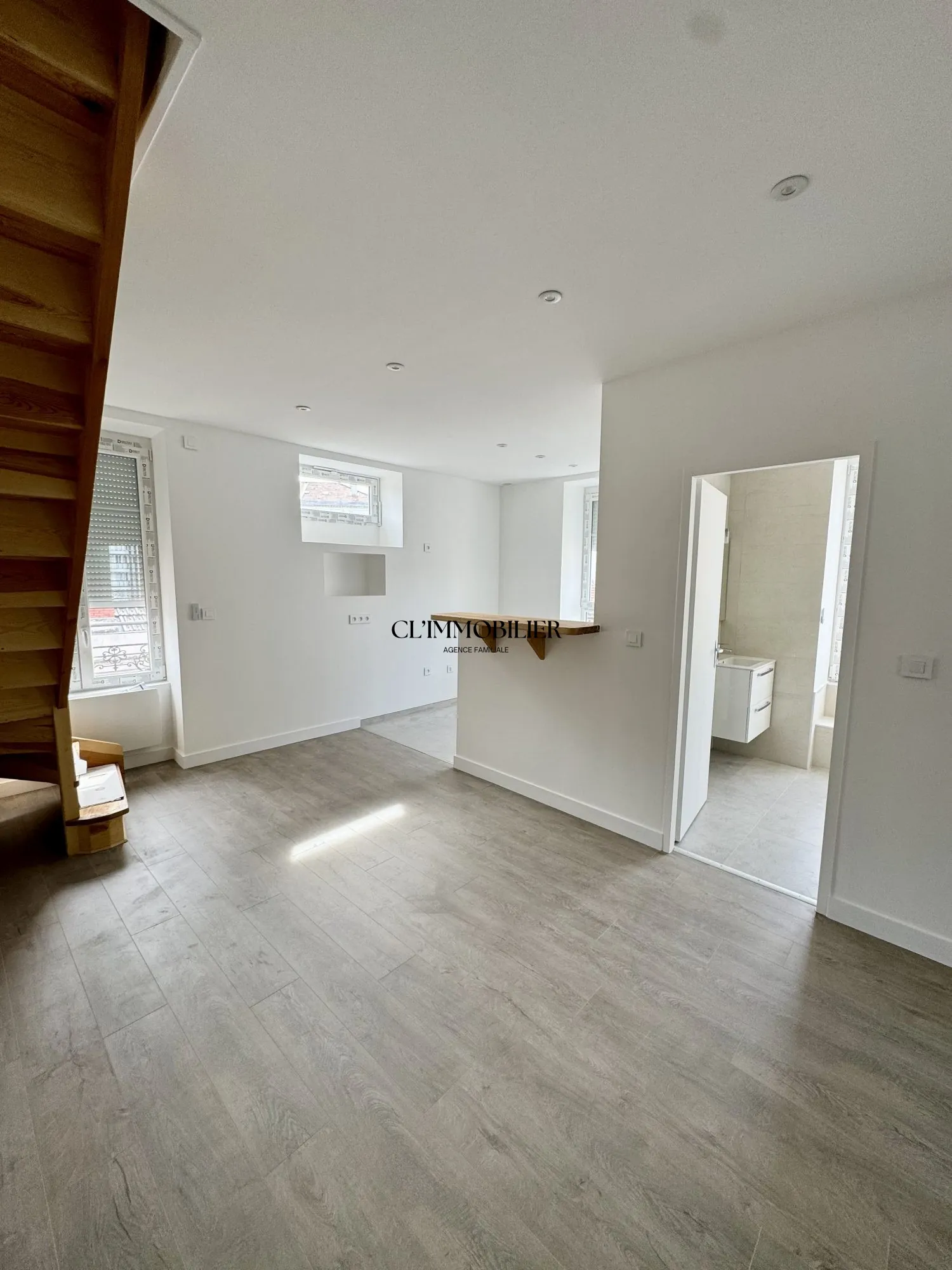 Appartement duplex 4 pièces de 73m² rénové au centre-ville de Saint-Chamond