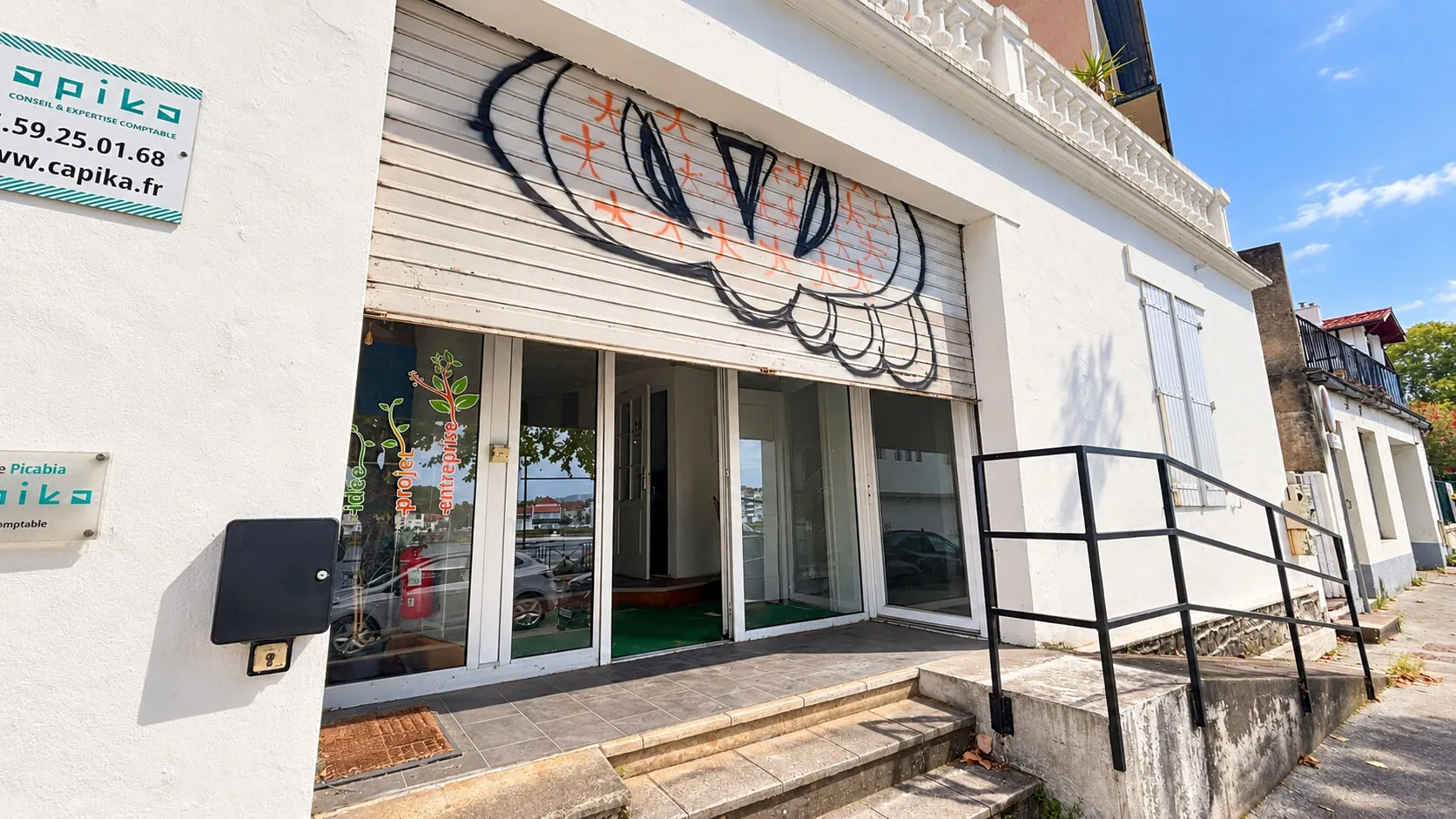 Local commercial à vendre à Bayonne - Quai Resplandy, 90 m² avec grande visibilité