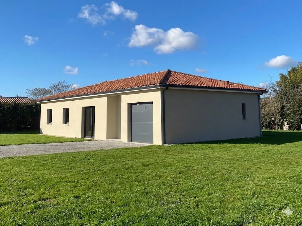 Terrain à Villefranche de Lauragais avec maison neuve de 90 m² et garage de 15 m²
