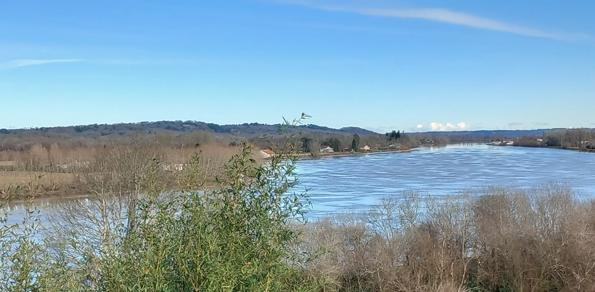 Terrain à vendre à Urt avec vue sur l'Adour - 1528 m²