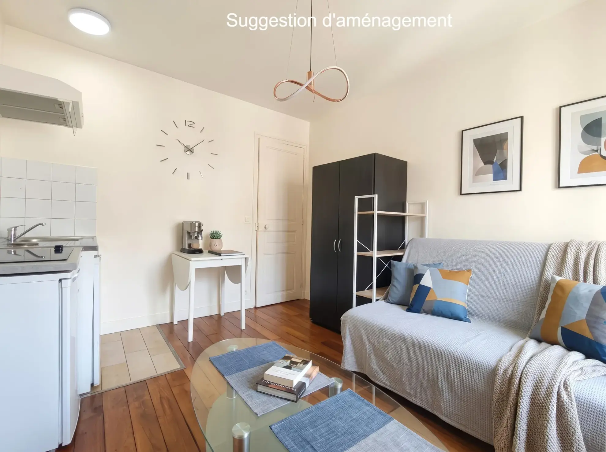 Studio lumineux de 15m² à Paris 20ème, dernier étage, proche métro Gambetta