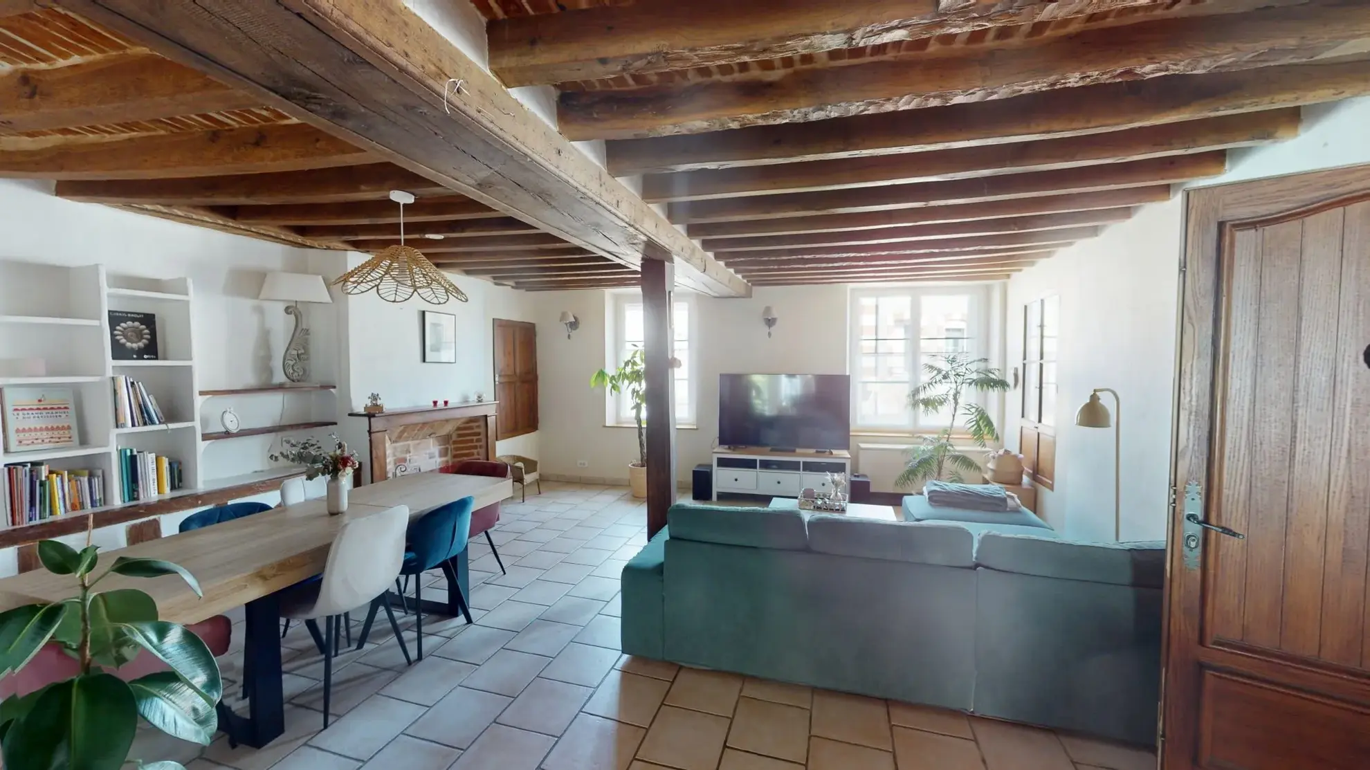 Maison de village rénovée avec 4 chambres et grand jardin à Cerdon (45)