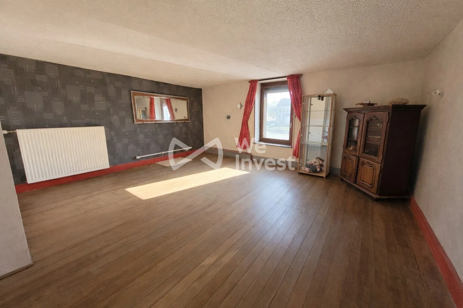 Maison à Pure avec dépendances, terrain de 500 m², à rénover