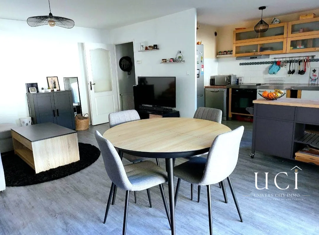 Bel appartement rénové de 66 m² à Basse-Goulaine avec parking et proximité commerces