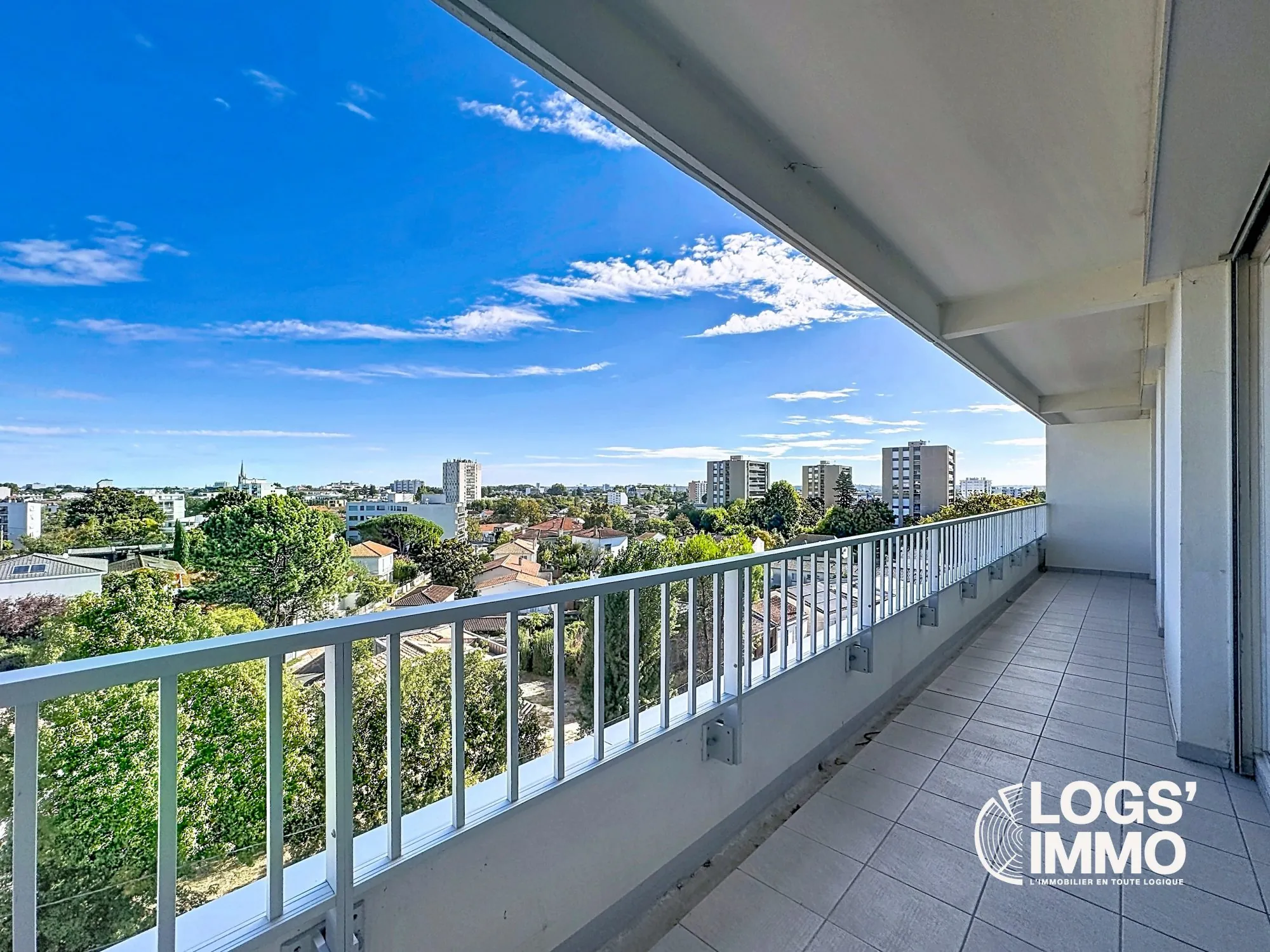 Appartement T2 avec balcon et parking à Caudéran Bordeaux