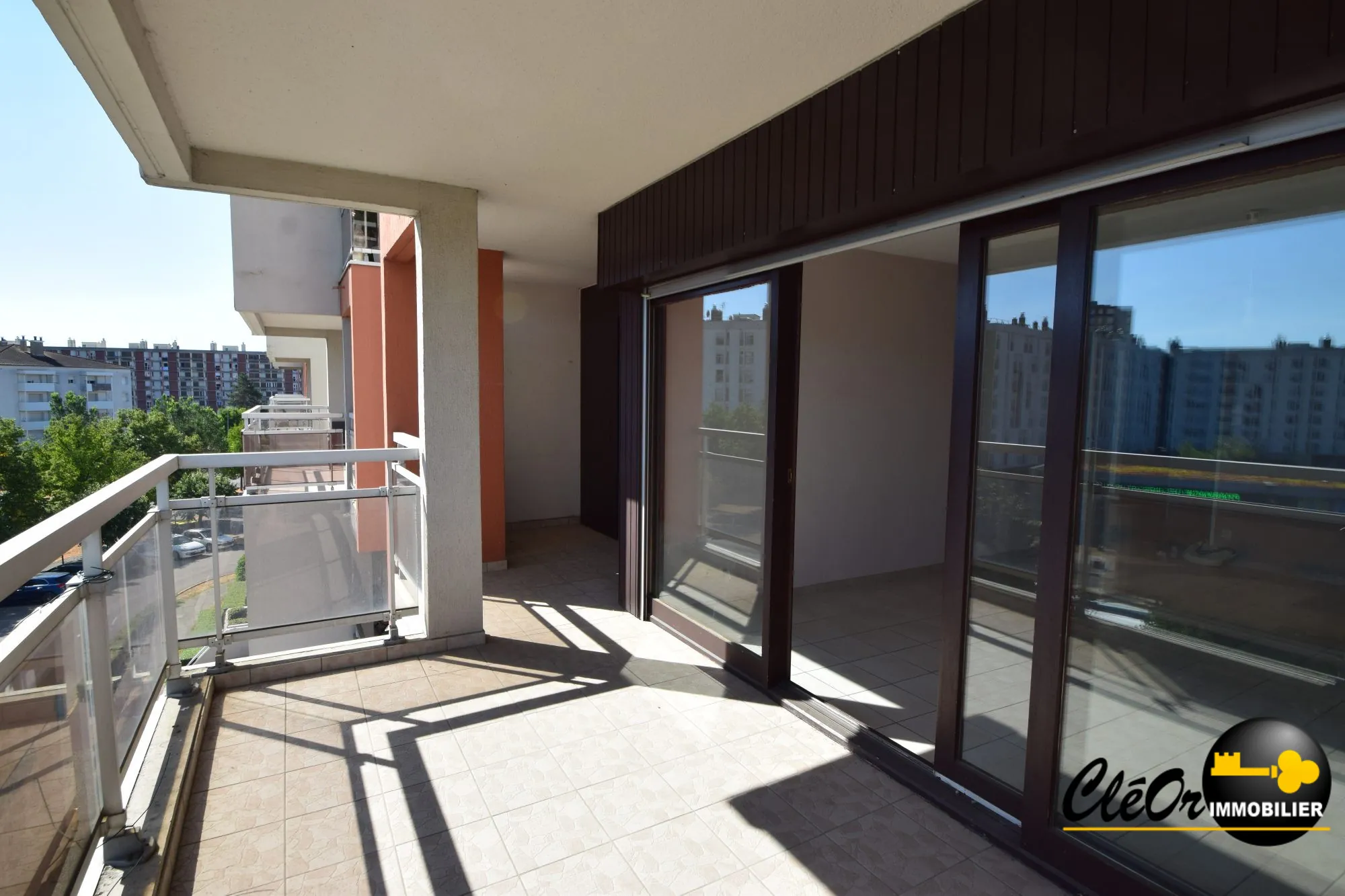 Appartement 2 pièces avec balcon, parking et cave à Chalon-sur-Saône