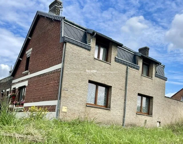 Maison individuelle 3 chambres avec véranda et jardin à Vieux-Condé