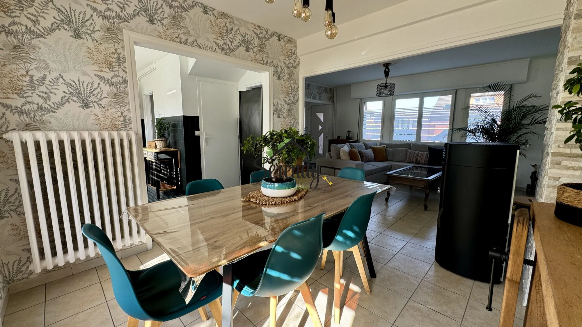 Maison à vendre à Cambrai – 90 m², 3 chambres, jardin, garage
