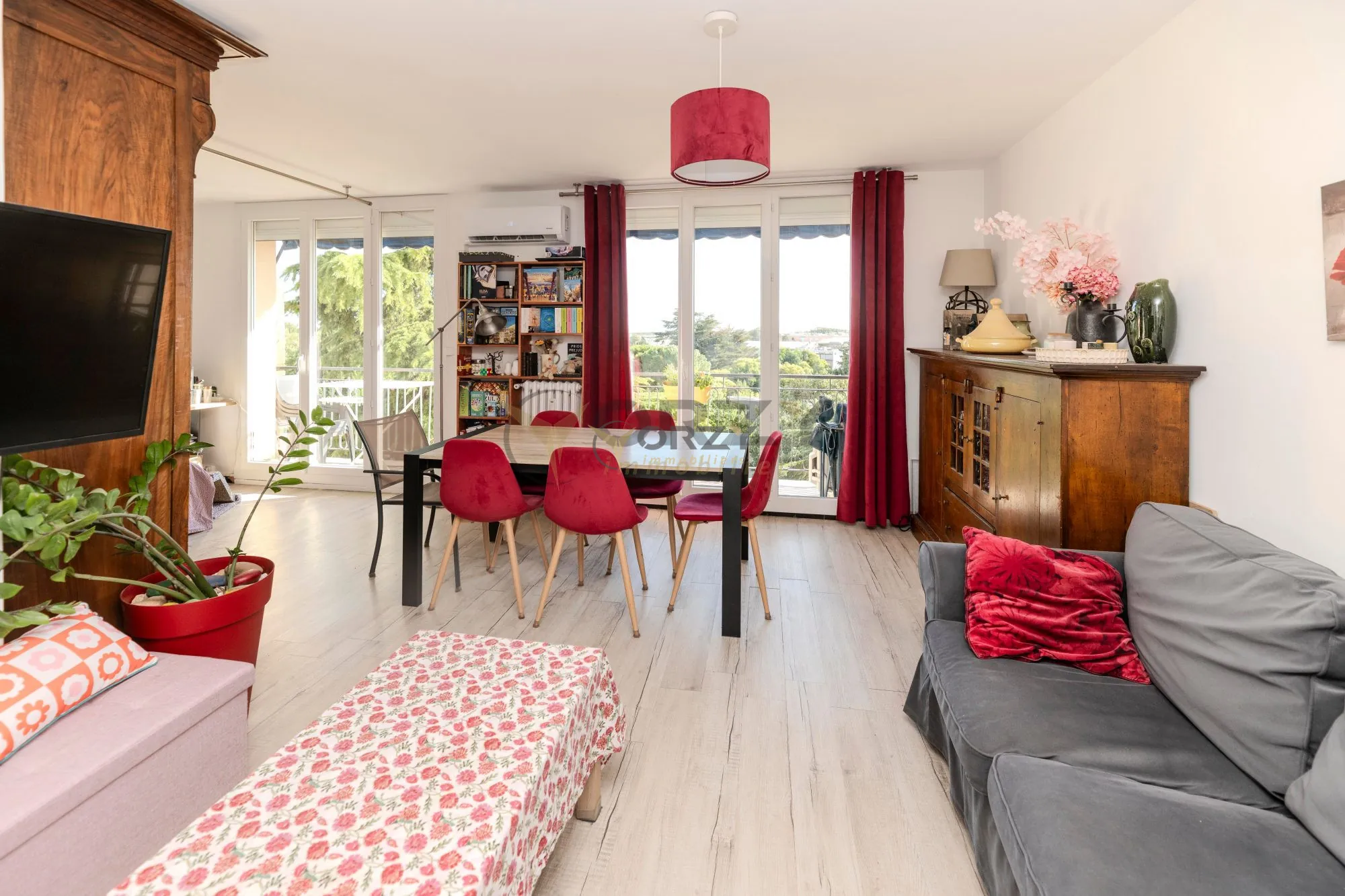 Appartement lumineux de 65m² rénové en 2024 à Neimes avec balcon, parking et cave
