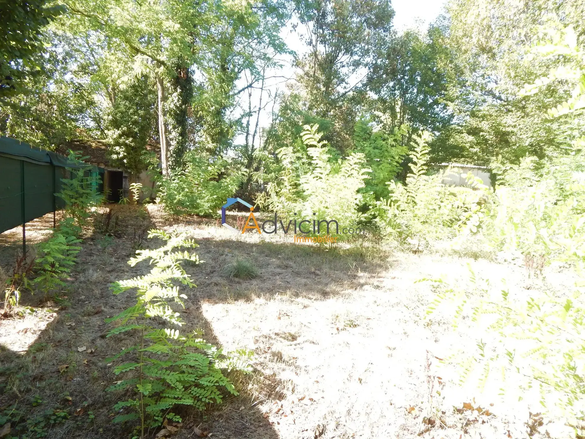 Terrain constructible à Villemandeur (45700) – 643 m² au prix de 49 900 €