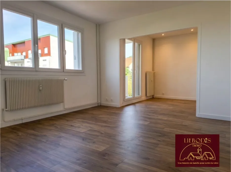 Appartement T3 rénové avec balcon, garage et cave à Essey-lès-Nancy