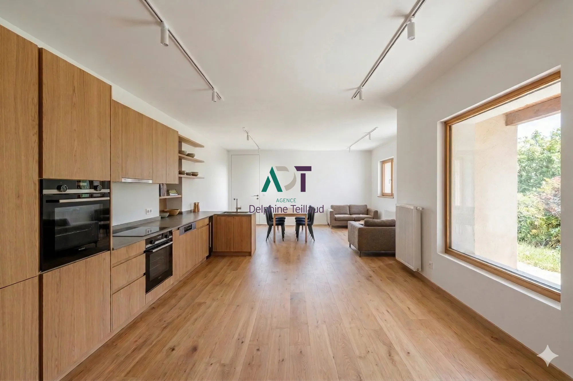 Appartement T3 rénové à Meylan avec jardin partagé - Clé en main