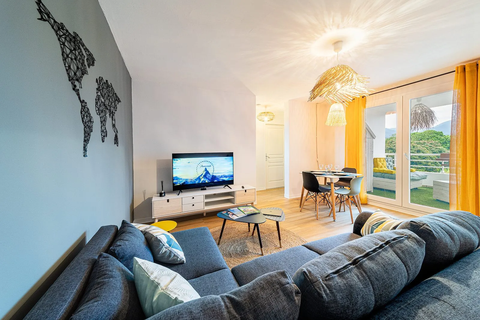 Appartement T4 rénové et meublé à Bras-Panon avec vue montagne