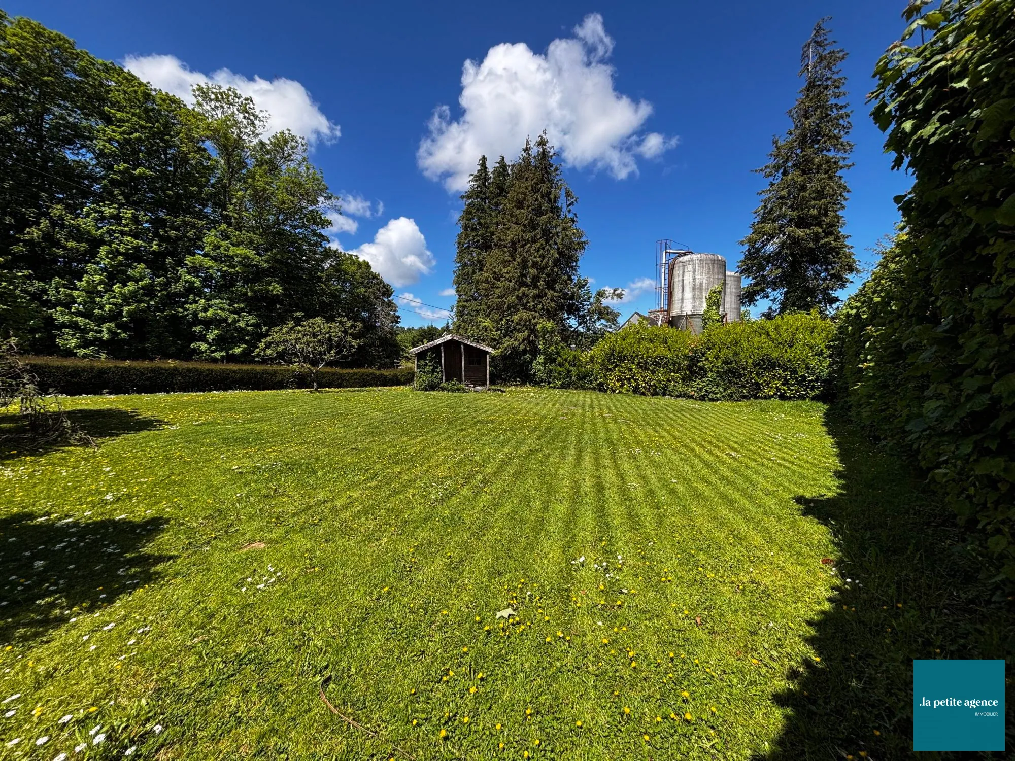 Terrain constructible à vendre à Martinvast proche Cherbourg et Flamanville
