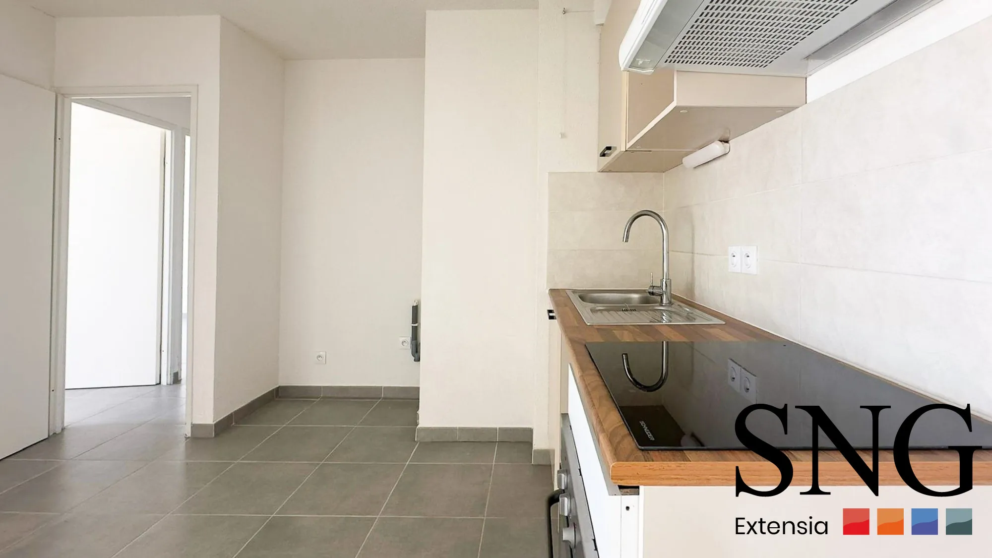 Appartement T3 récent de 57 m² avec balcon et deux parkings à Neêmes