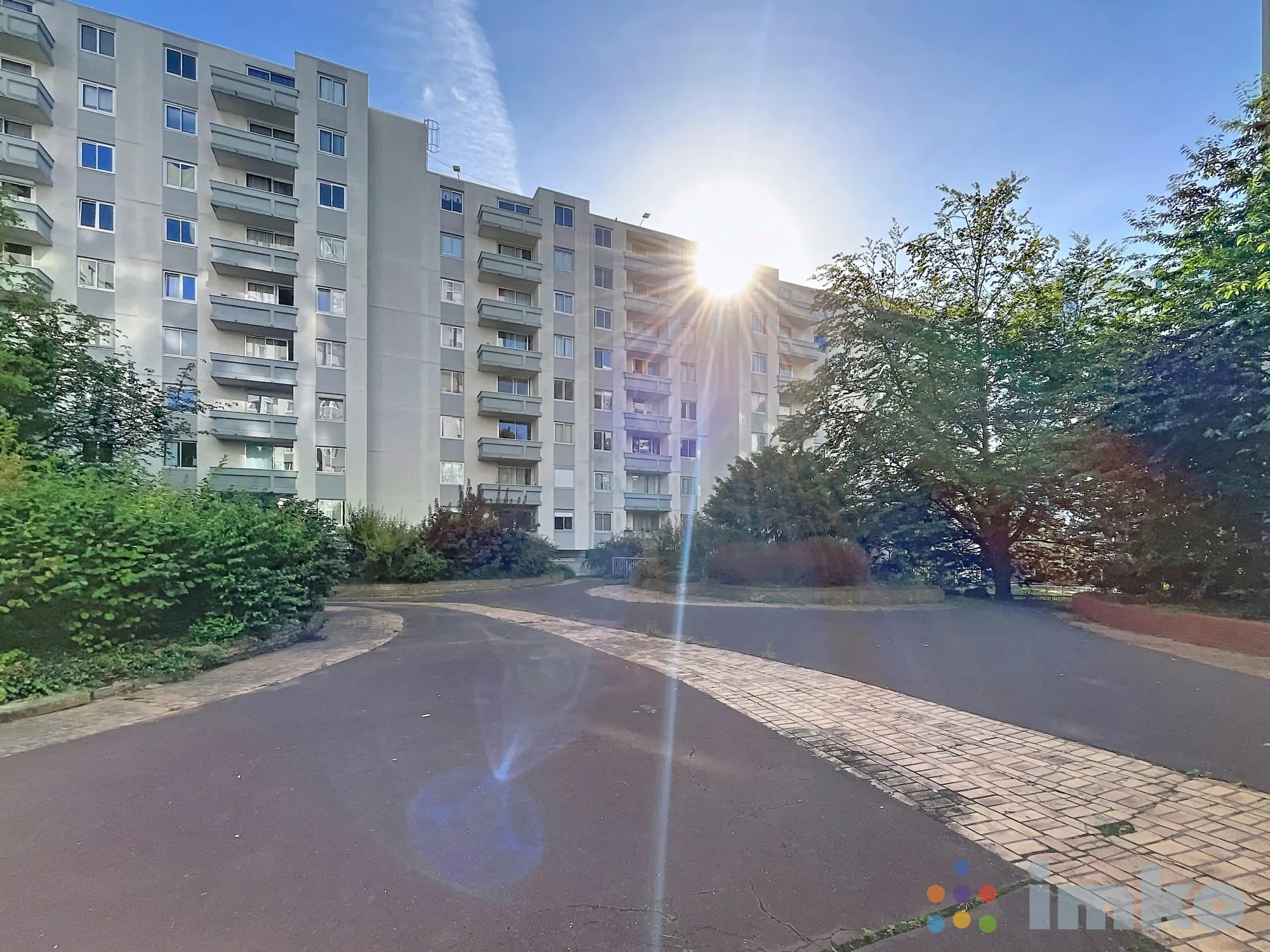 Appartement à vendre à La Madeleine – 2 pièces, balcon et ascenseur