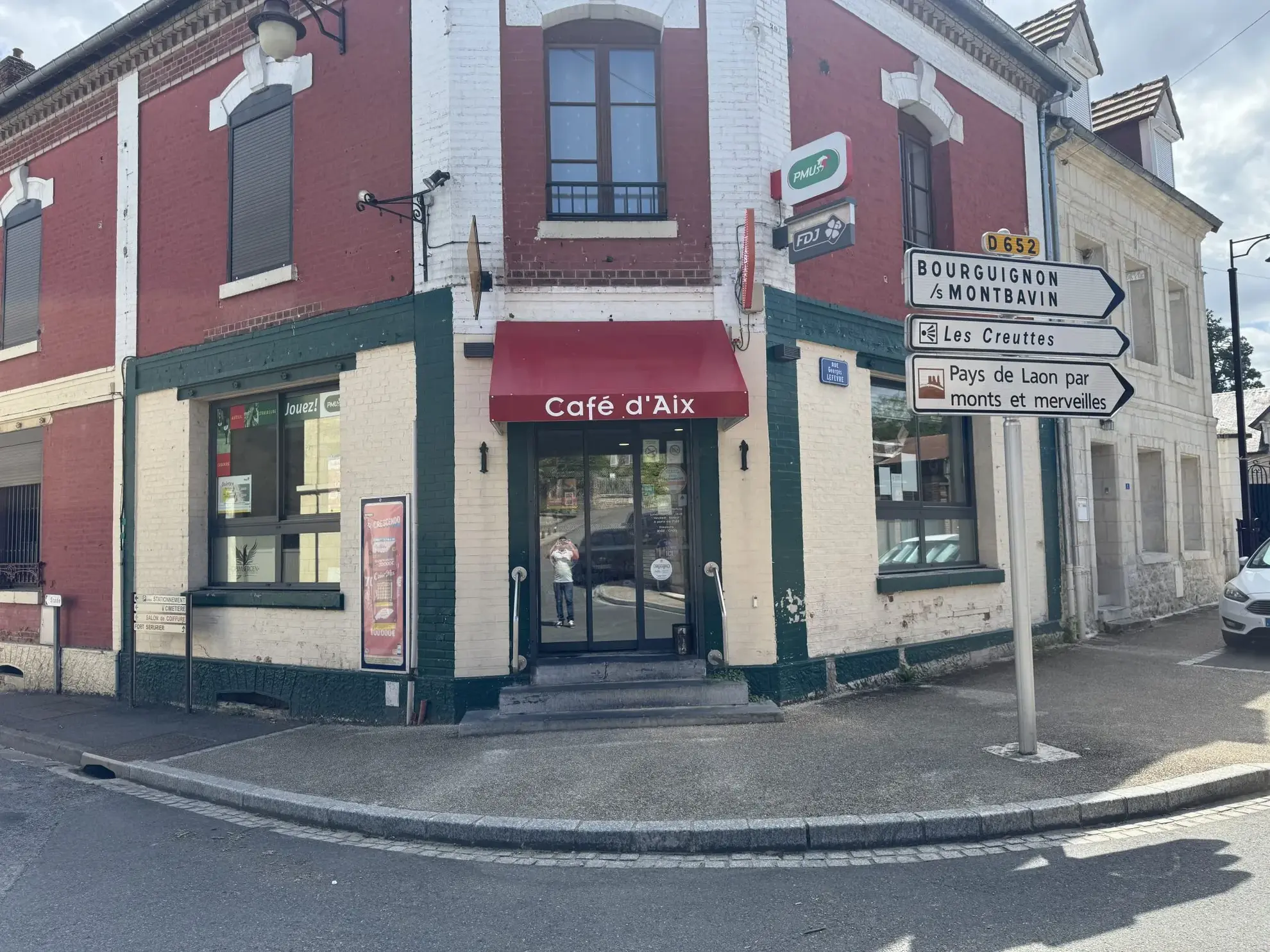 Fonds de commerce bar, tabac et logement de fonction à Mons-en-Laonnois