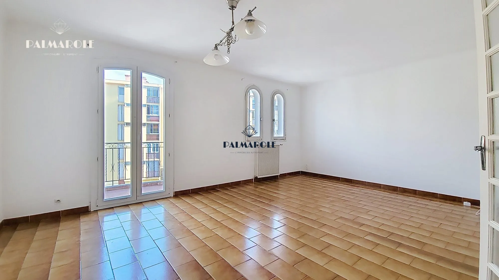 Sejour A vendre appartement T4 avec studio indépendant, garage et parking à Perpignan, Saint-Gaudérique