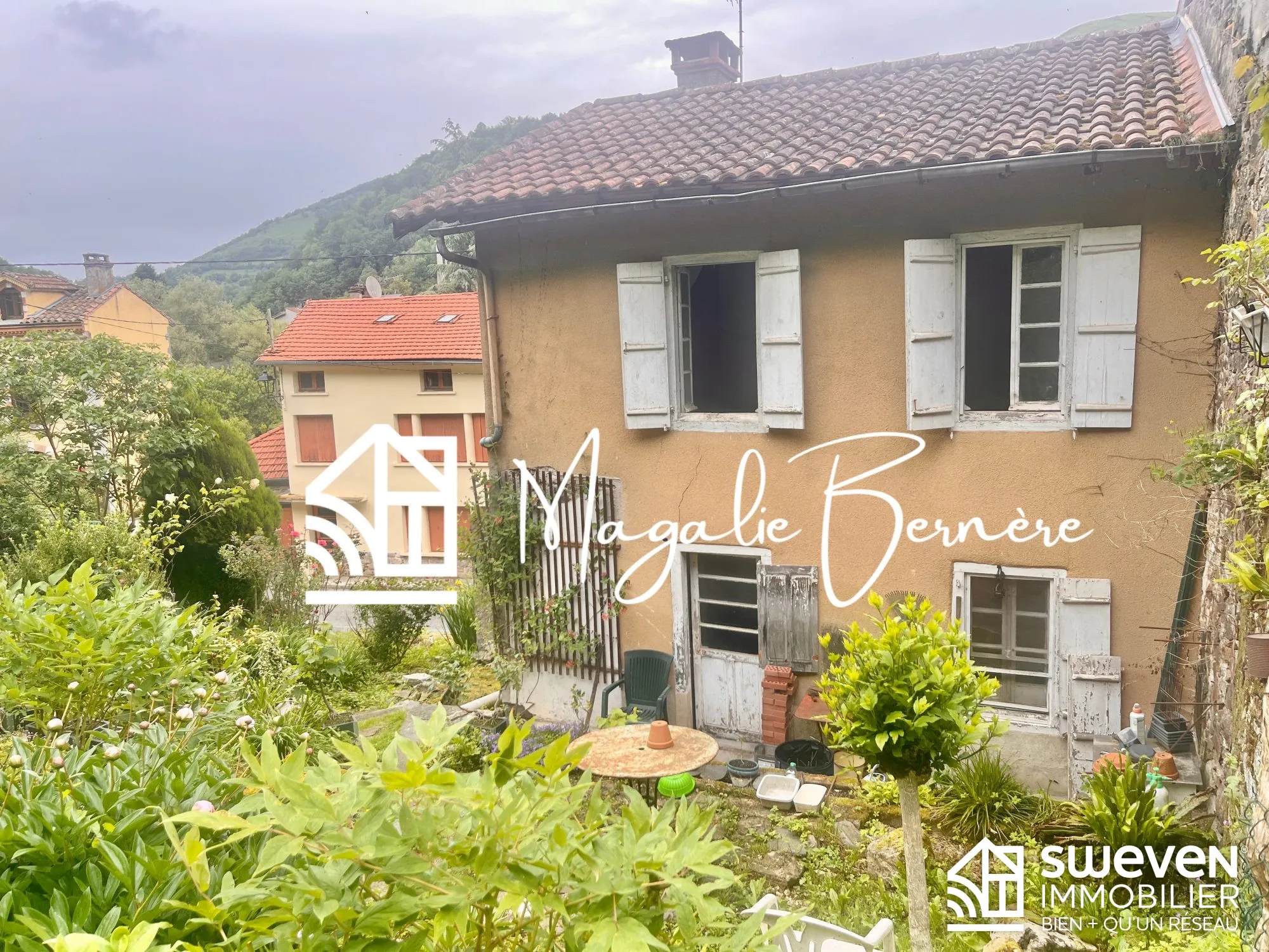 Maison de village à Lacourt avec jardin et garage, potentiel de rénovation