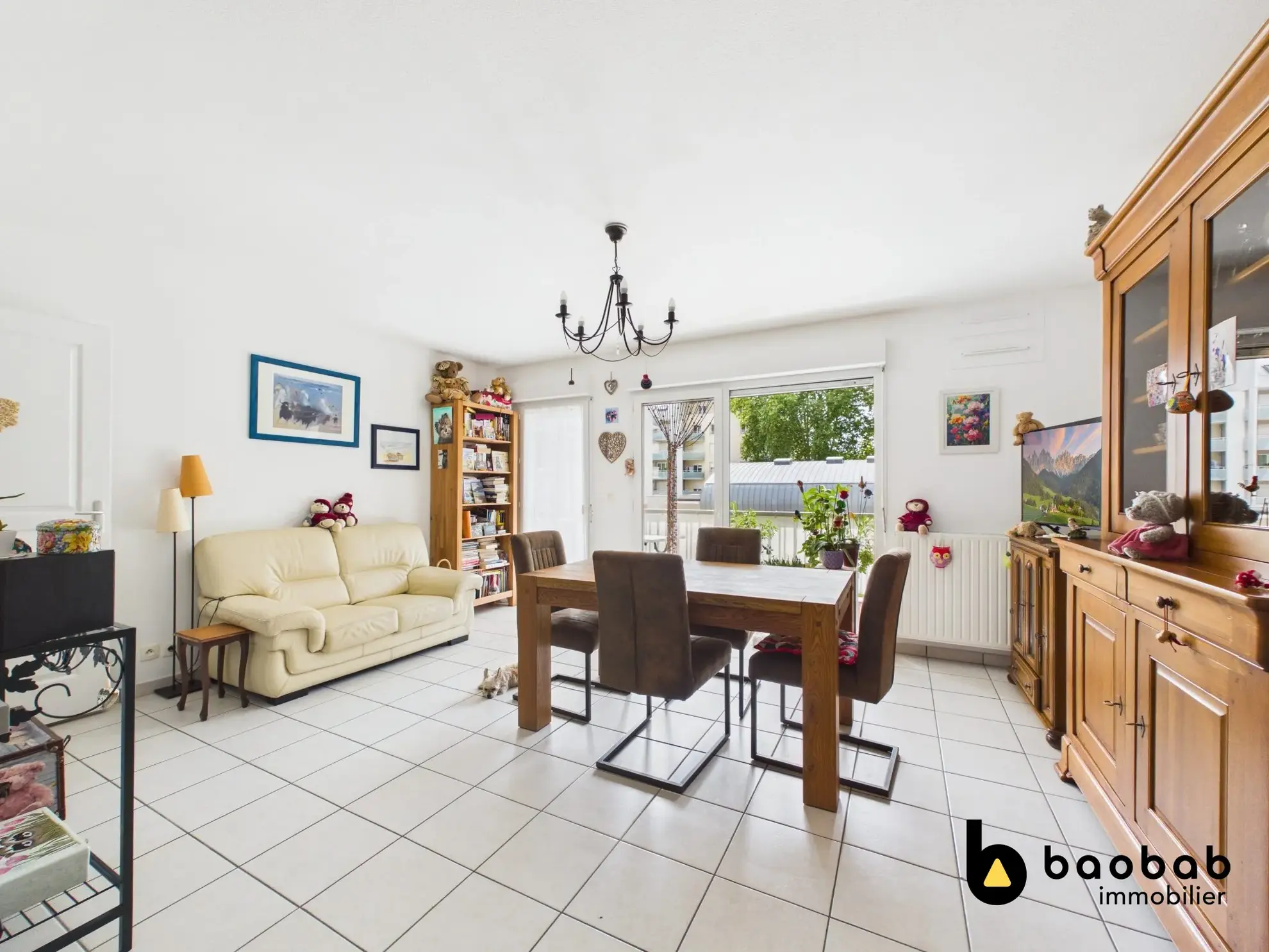 Appartement T2 lumineux avec balcon à Chambéry – Garage et Cave inclus