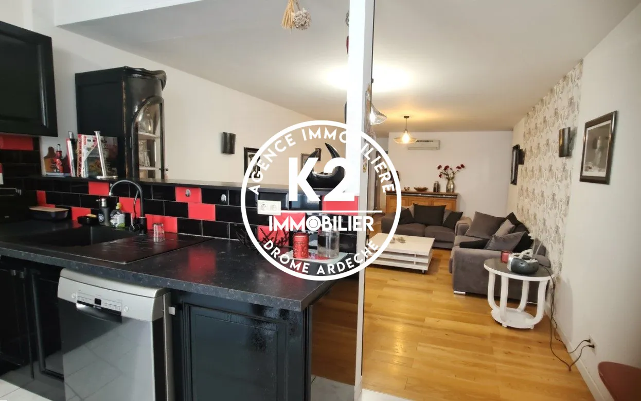 Appartement 3 pièces avec terrasse en centre-ville de Montélimar