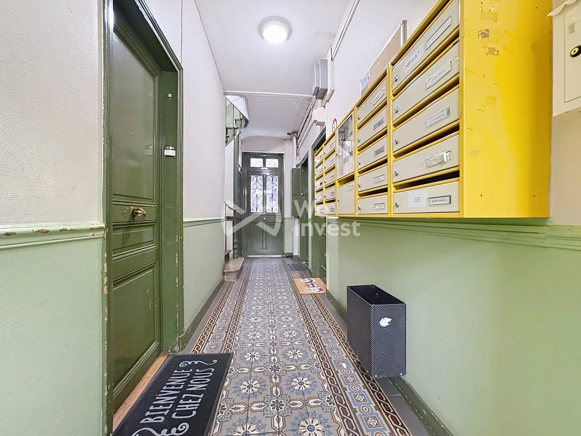 Appartement T2 rénové en centre-ville de Colombes avec cave 