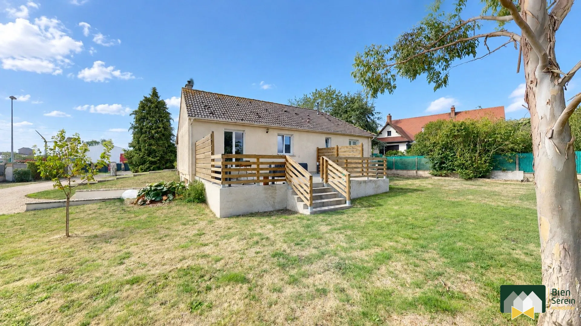 Maison de plain-pied avec 3 chambres et sous-sol à Magny, Eure-et-Loir