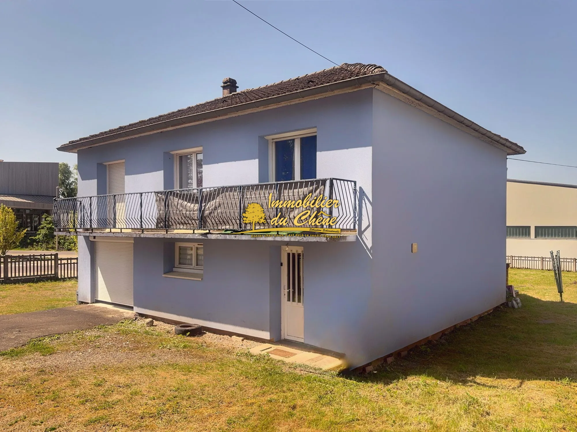 Maison T6 à Lure avec jardin, proche commodités, à rafraîchir