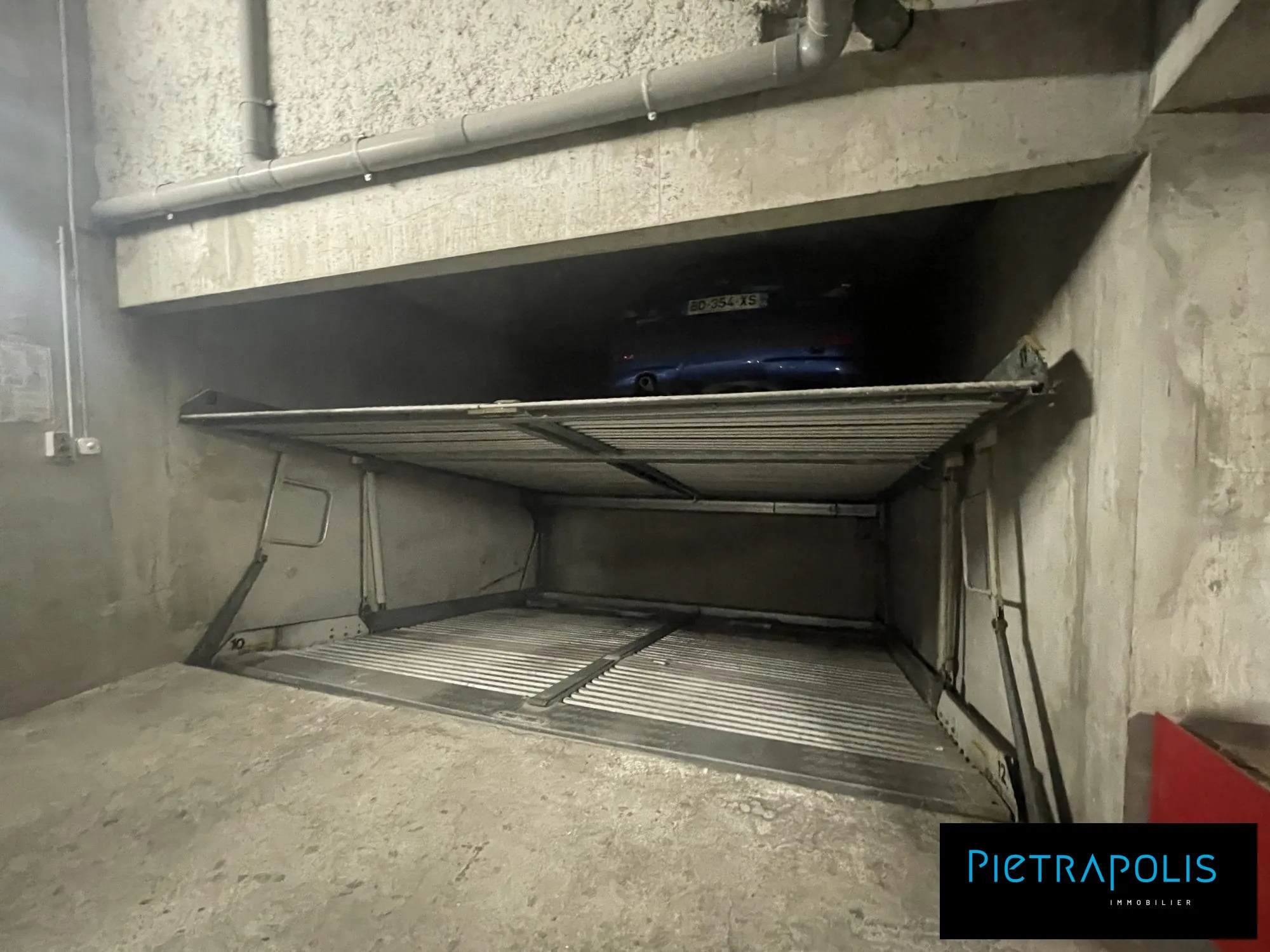 Place de parking en sous-sol avec parklift à Monplaisir Lyon
