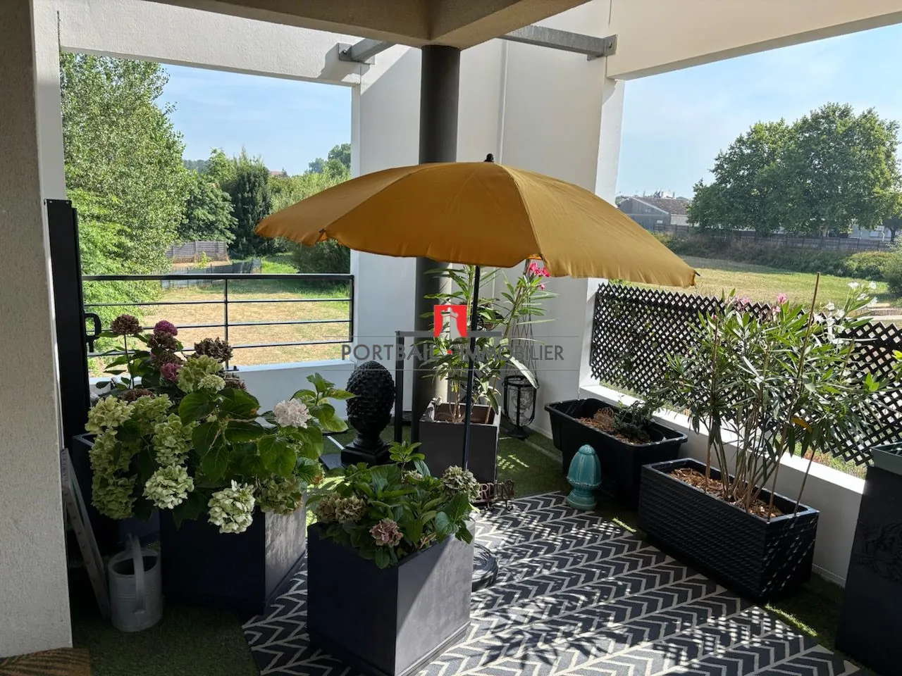 Appartement 3 pièces avec terrasse, garage à Saint André de Cubzac